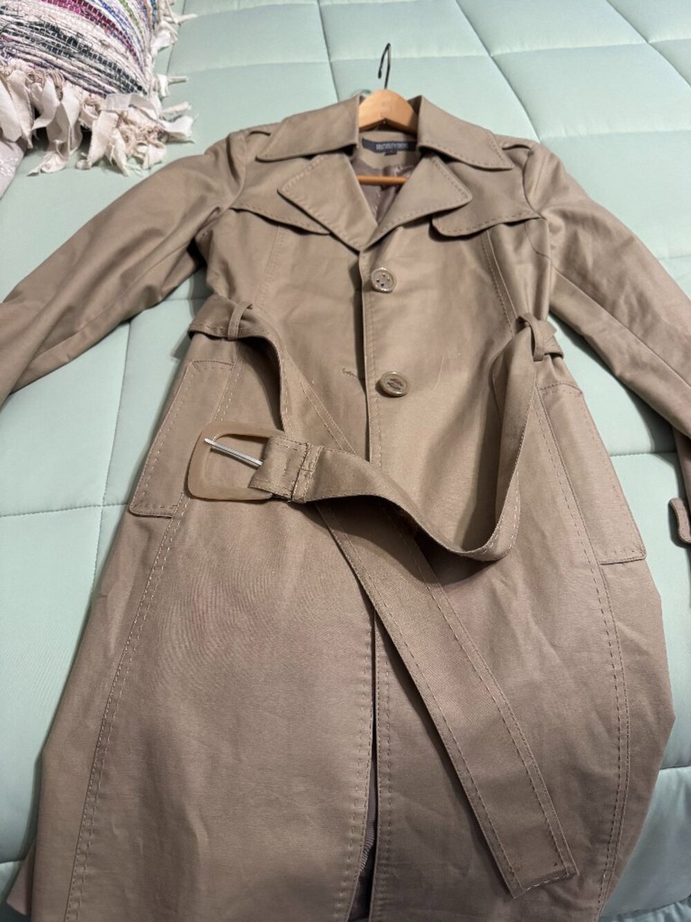 KENNETH COLE trenchcoat, Small